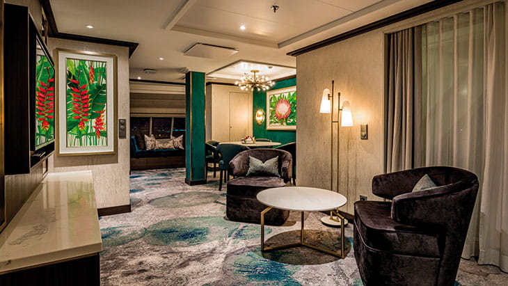 Forward suite, Spirit of Adventure